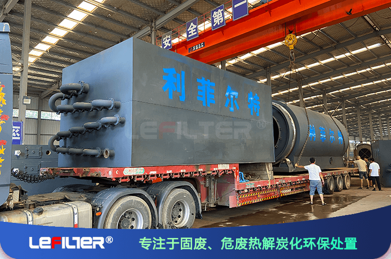 廢塑料煉油設(shè)備廠家哪里有？